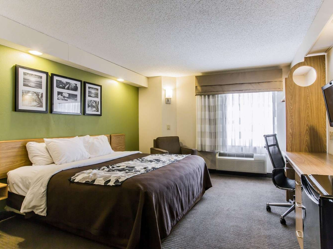 Rodeway Inn Austell Six Flags主图