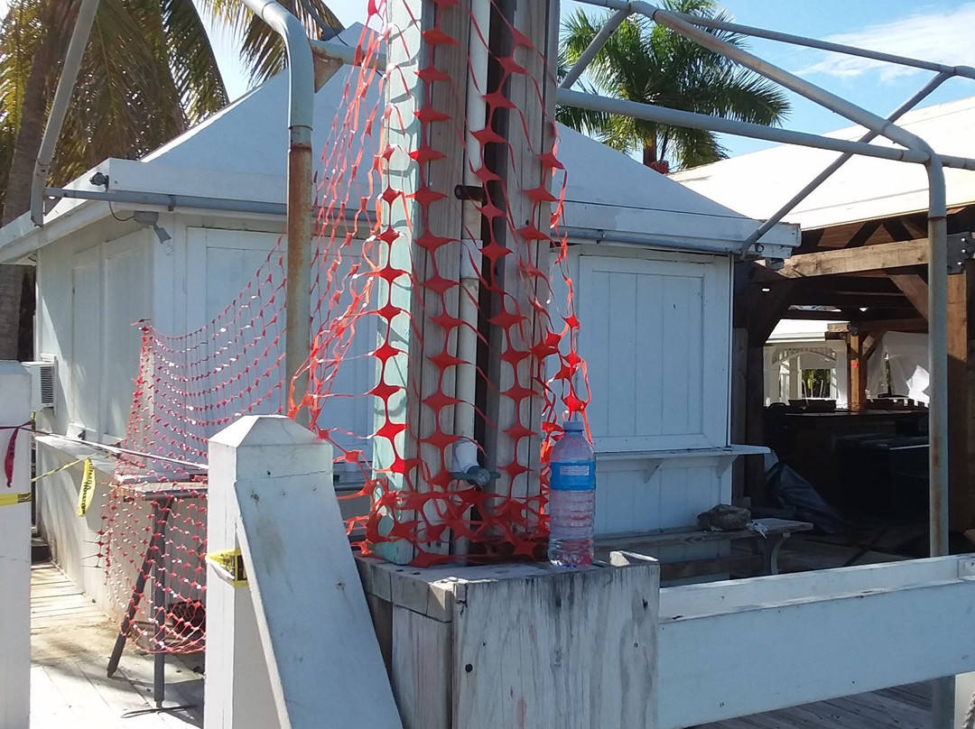 Bungalows on the Bay主图