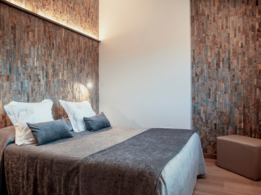 特罗巴达酒店主图