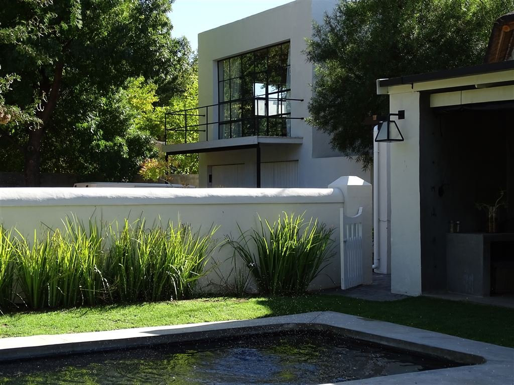 The Whyte House主图