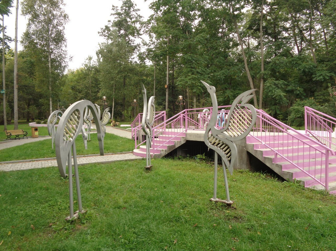 Vzrosly Park-阿尔乔姆必去景点