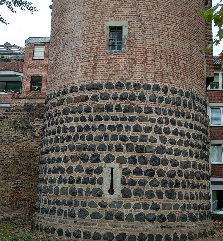 Obertor-诺伊斯必去景点