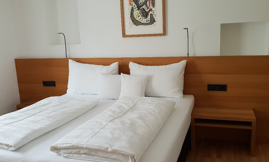 Gottfried essen trinken schlafen主图