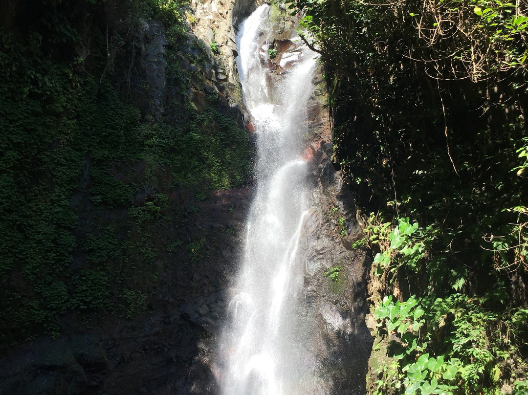 Les Waterfall景点图片