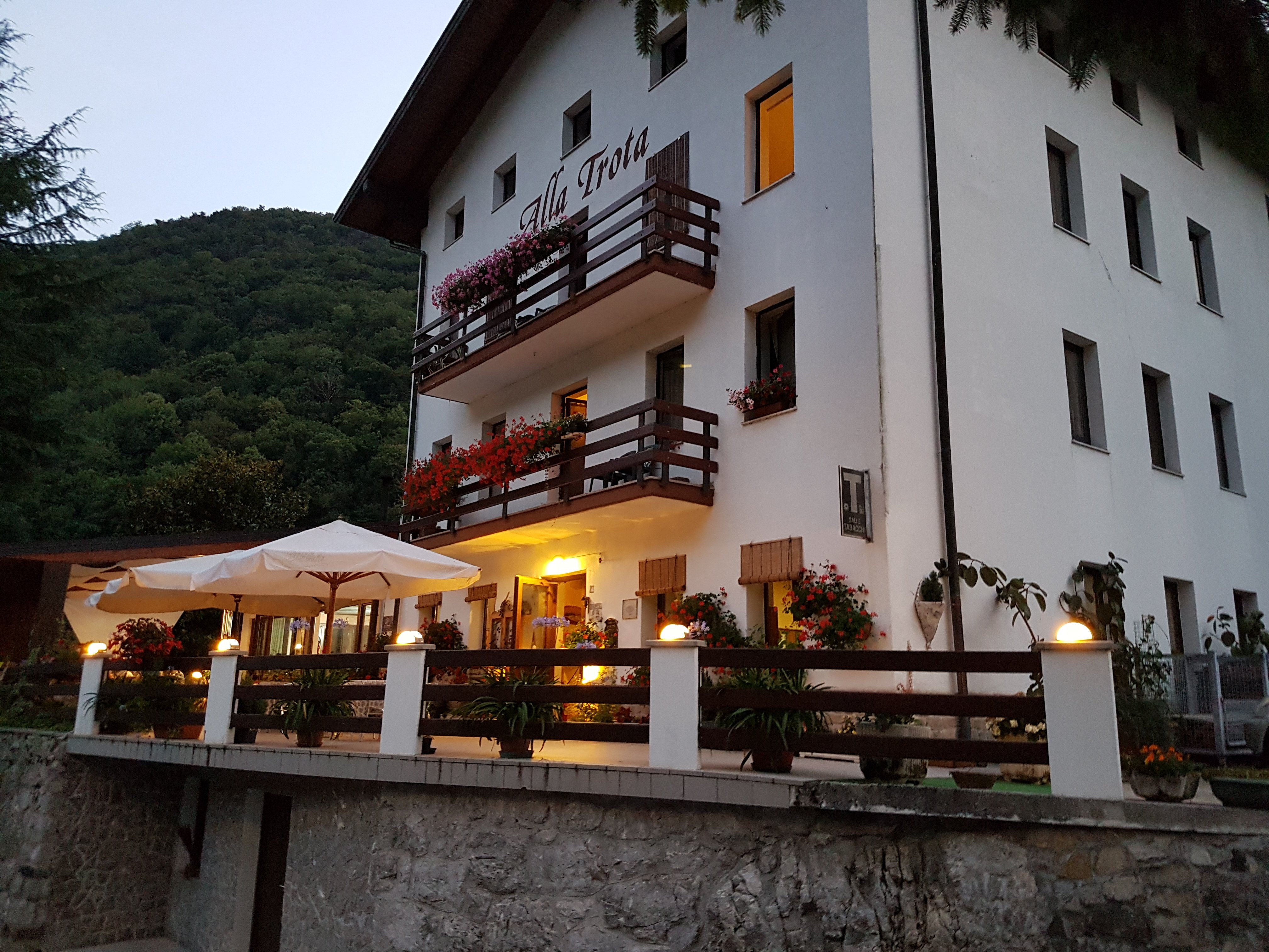 Albergo Alla Trota-官方