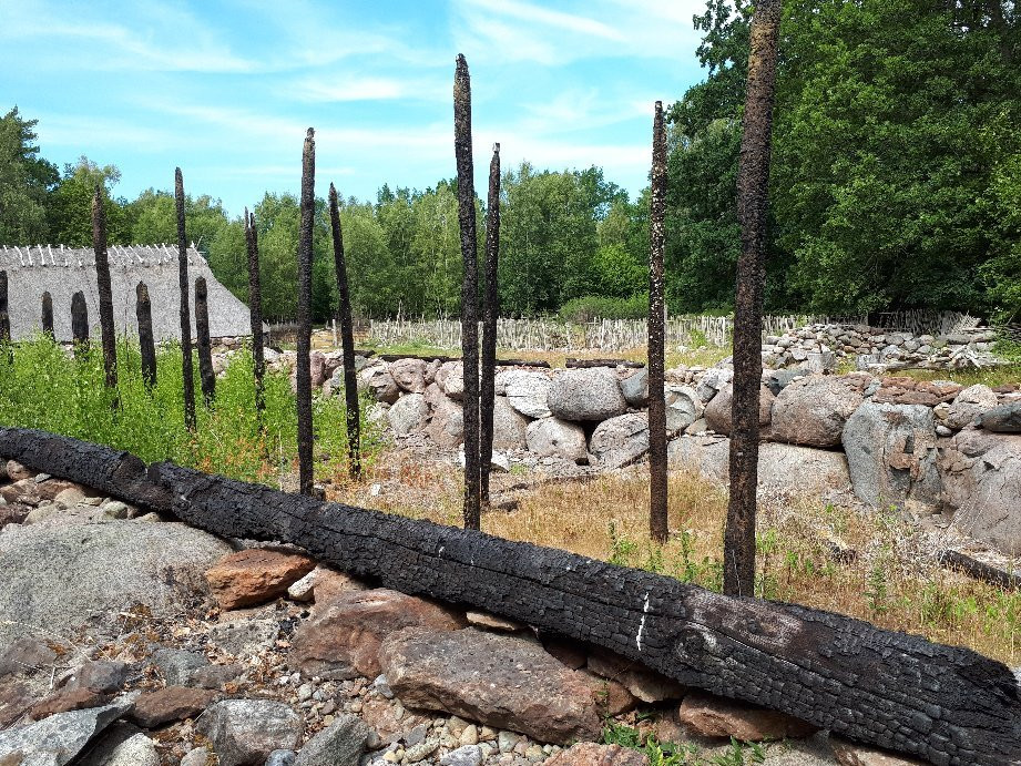 Lottorp旅游景点-Skäftekärrs ”nya” Järnålderslandskap