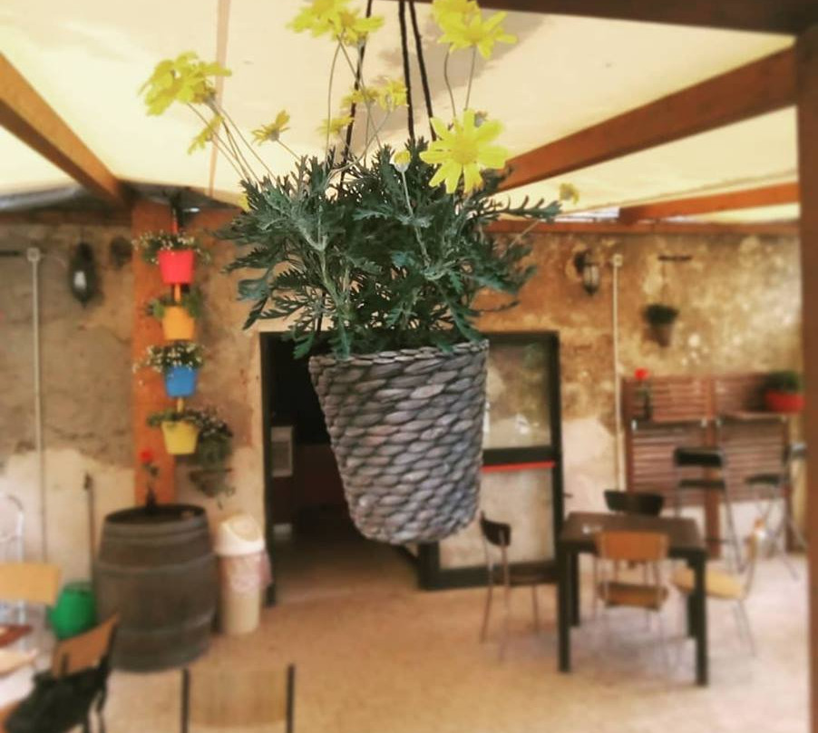 Nesci Bar-Campiglia Marittima必去景点