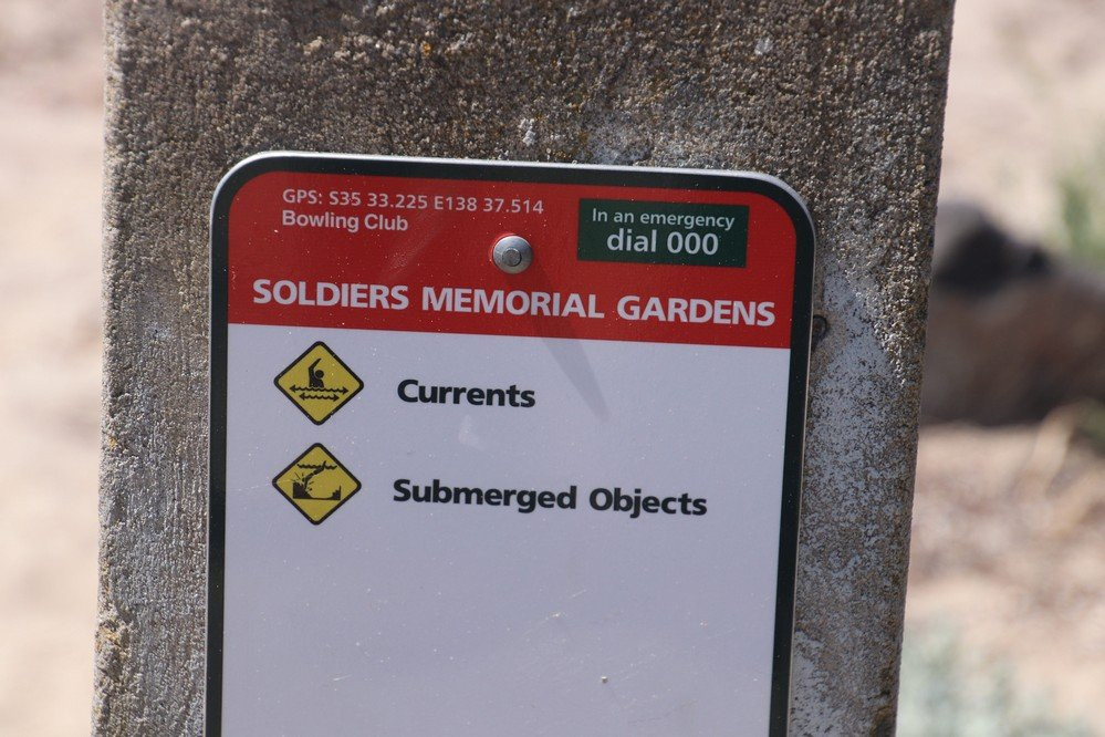 Soldiers Memorial Gardens景点图片