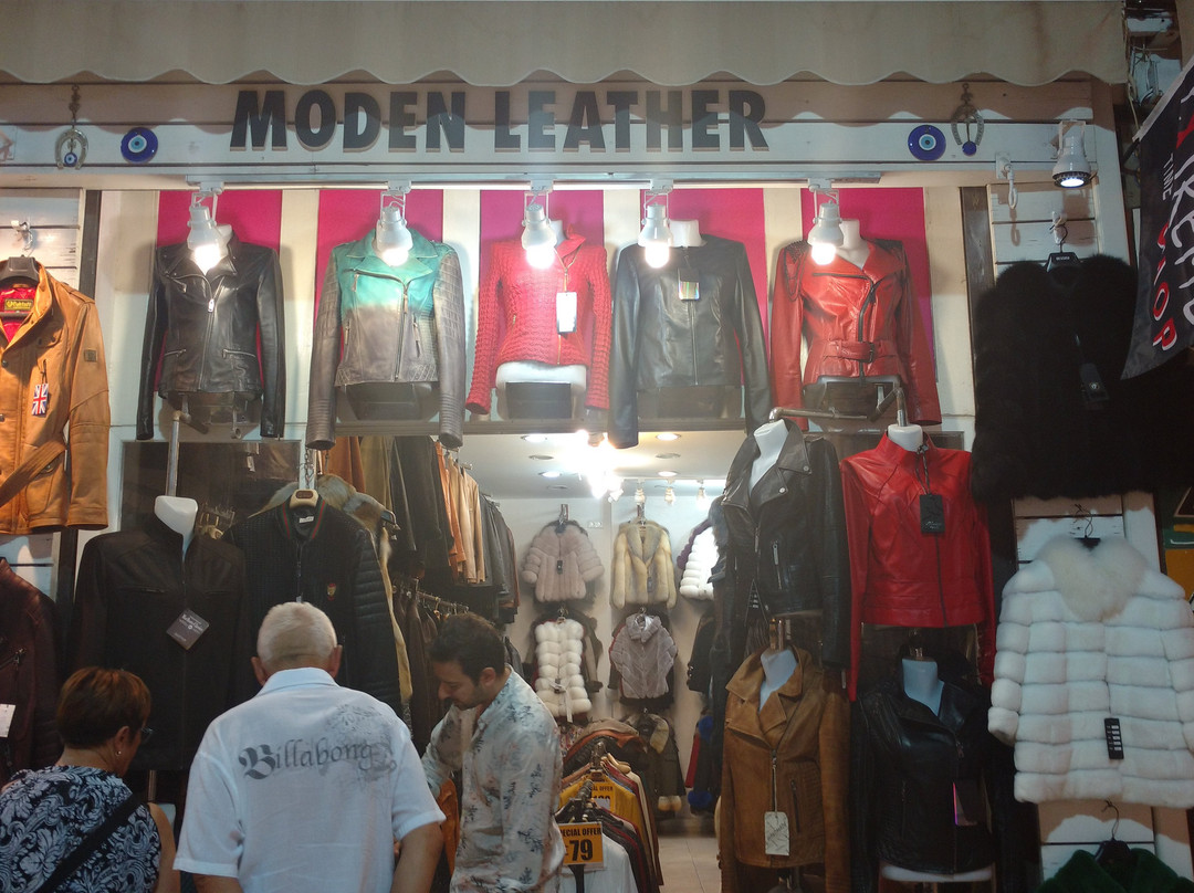 Moden Leather Shop-博德鲁姆必去景点