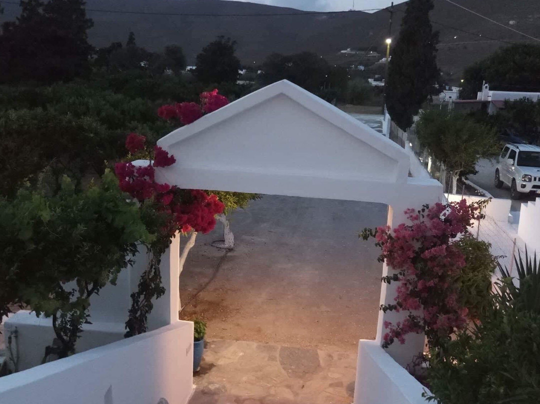 Drouga's Studios & Suites主图