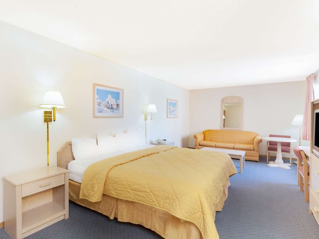 Super 8 by Wyndham Yuma主图