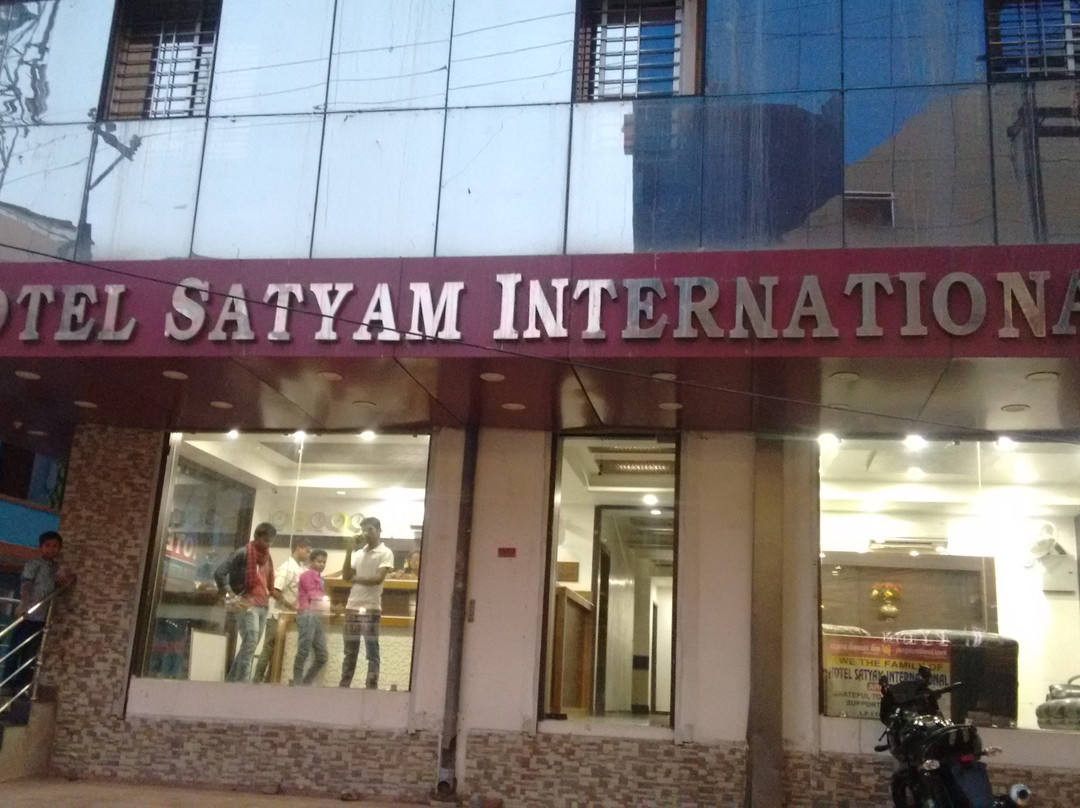 Hotel Satyam International主图