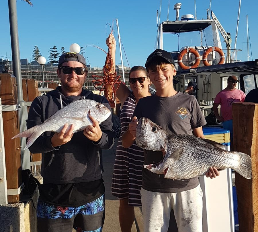 Mindarie Fishing Charters景点图片
