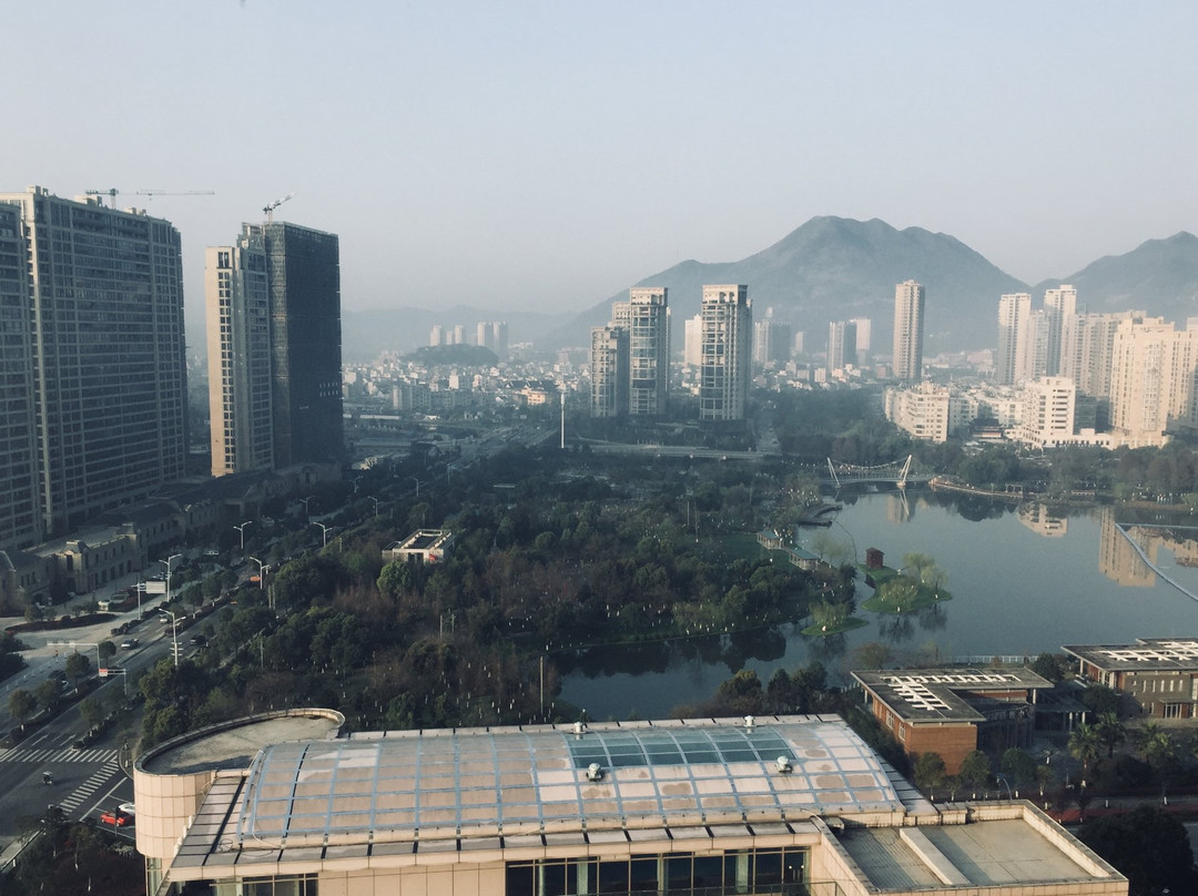 天豪君澜大酒店主图