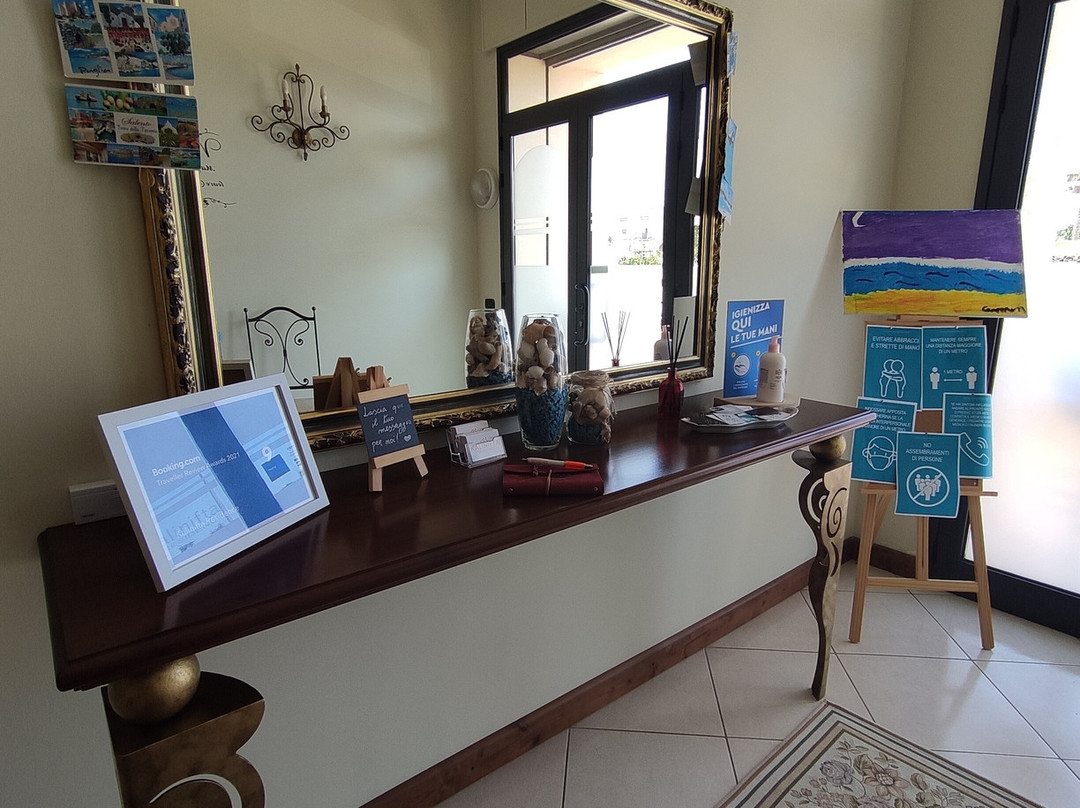 Kalinifta Residence主图