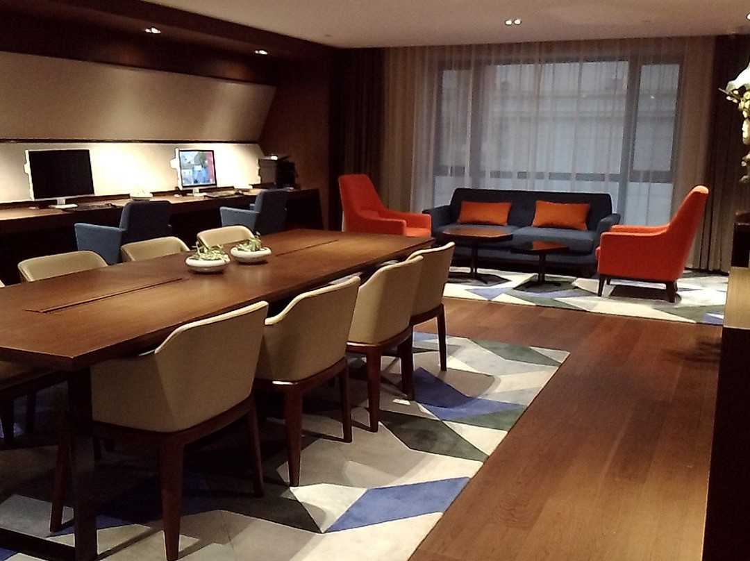 吉林大街希尔顿欢朋酒店主图