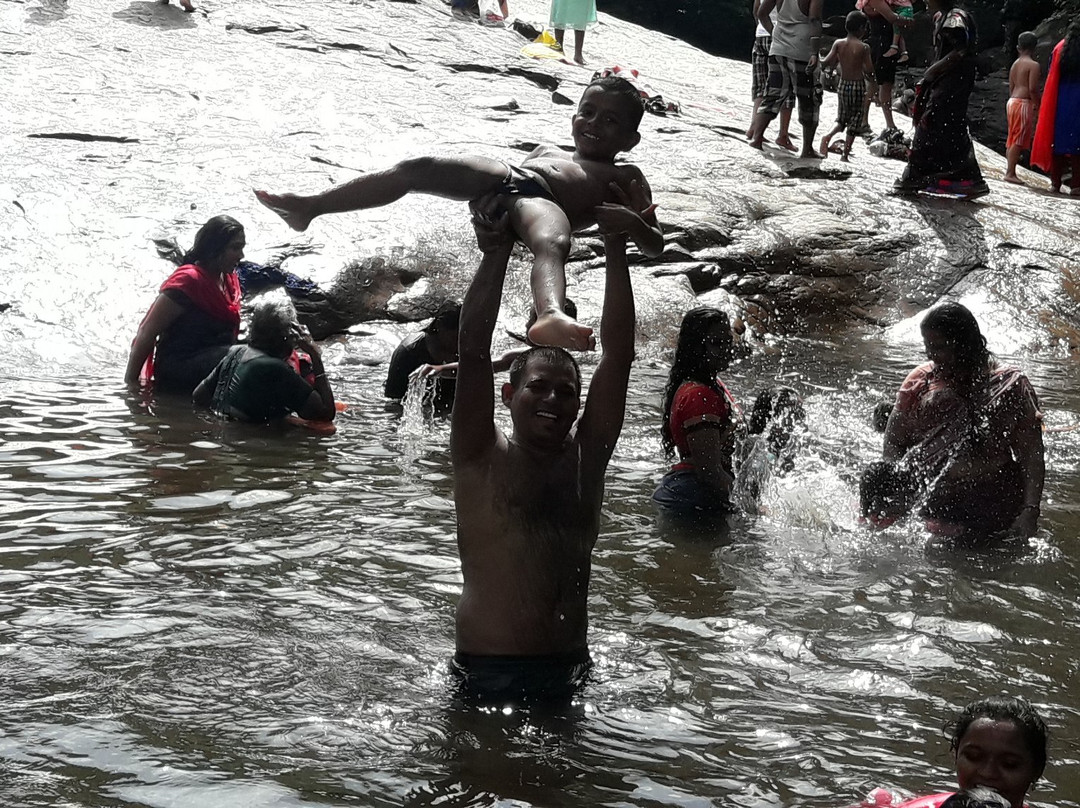 Kumbakkarai Falls-Theni必去景点