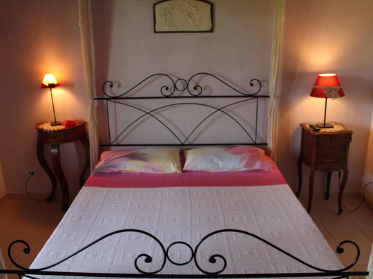 Lentella酒店住宿-Piccolo Fiore Bed & Breakfast