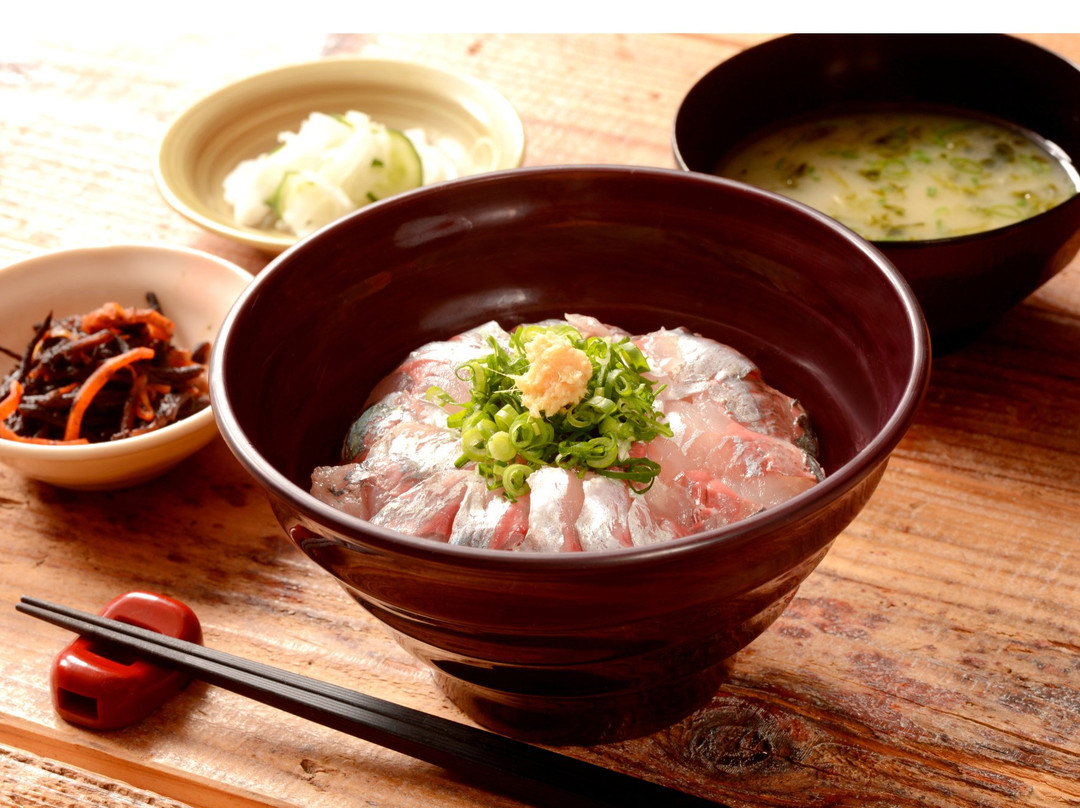 沼津市餐馆和美食-Ikesuya