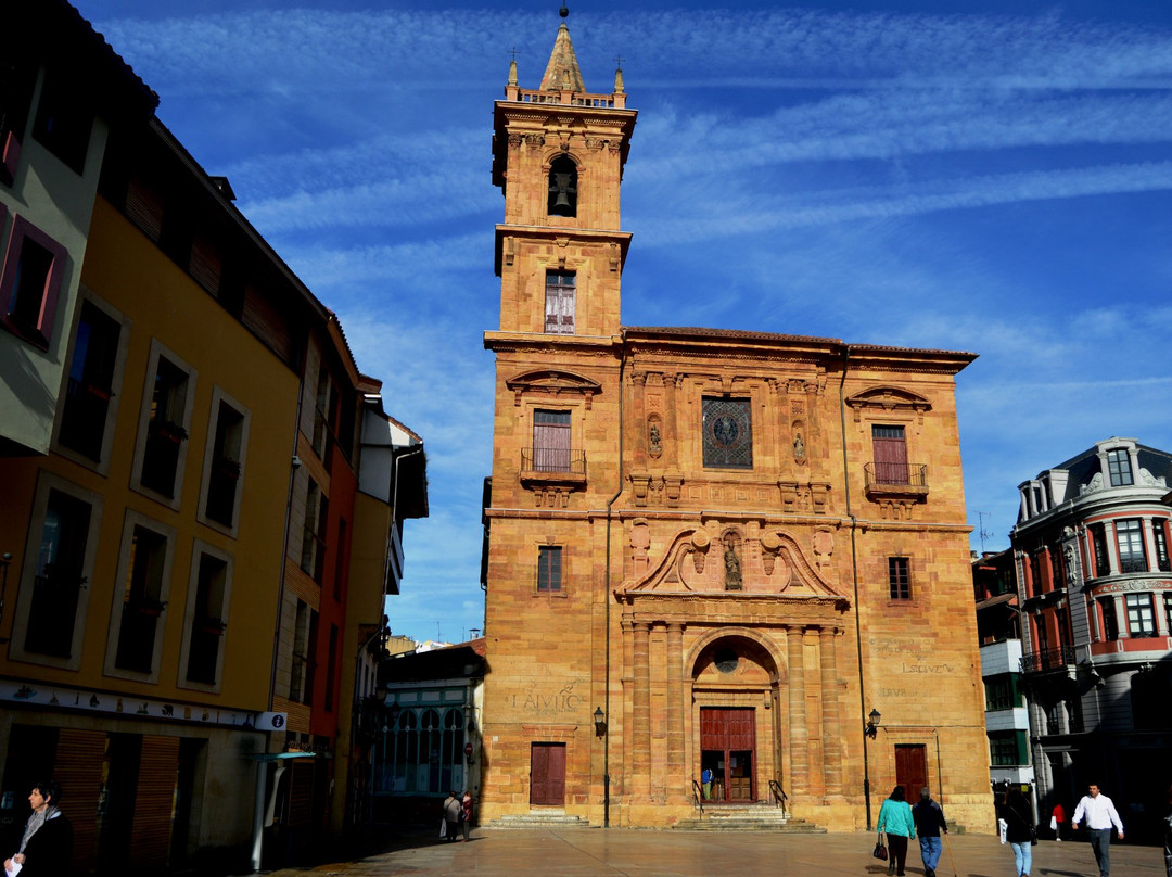 Parroquia de San Isidoro El Real
