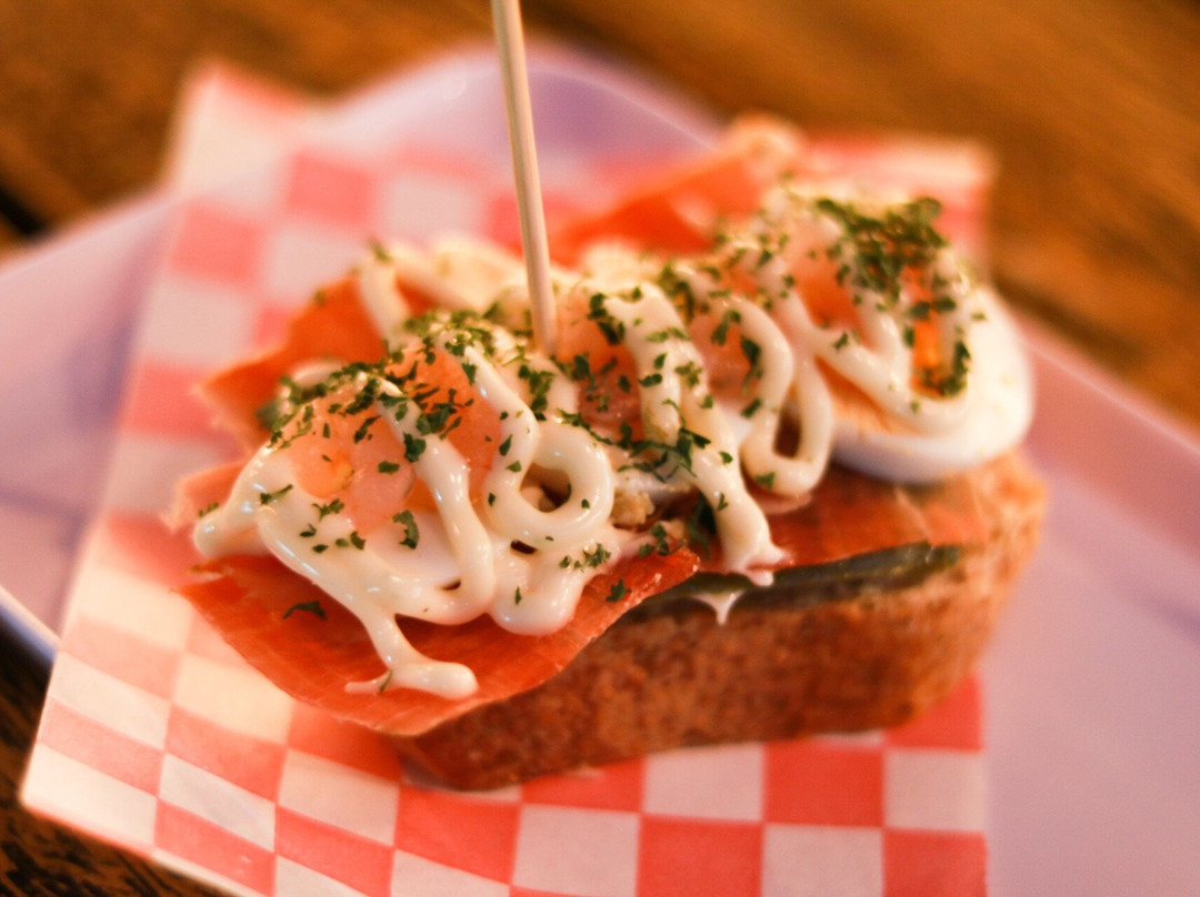 CARMELO // tapas y pintxos