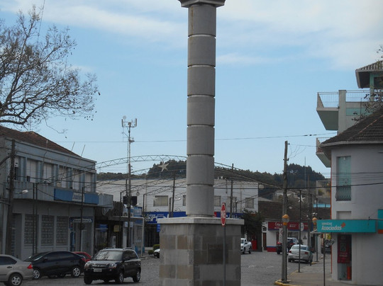 Praça Três de Dezembro-Sobradinho必去景点