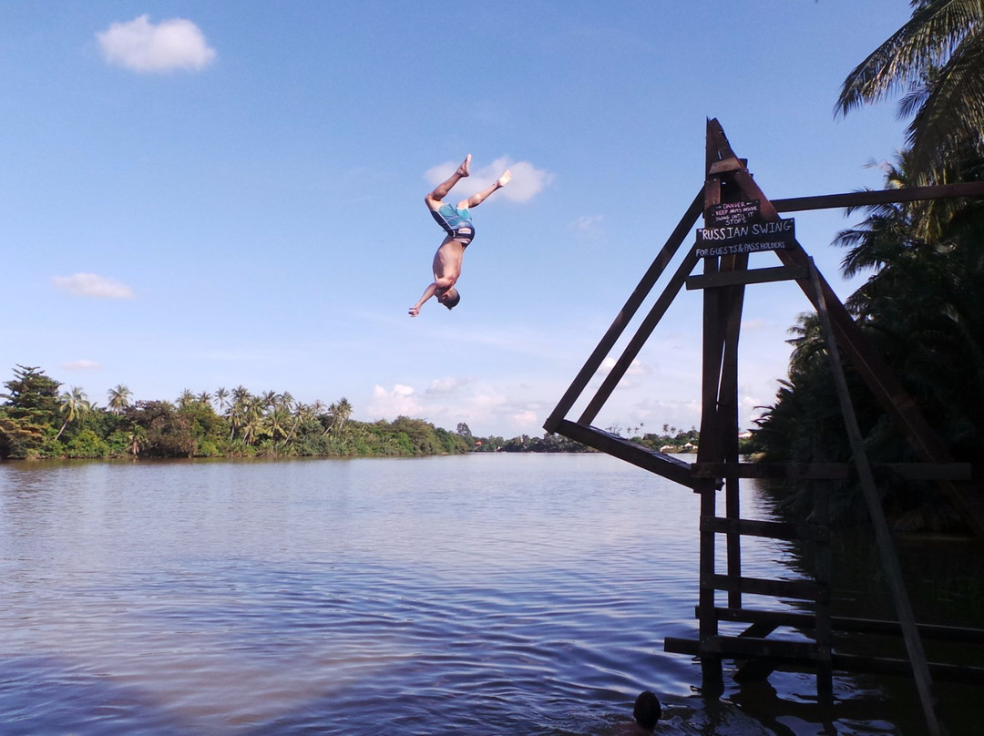 Arcadia Waterpark-贡布必去景点
