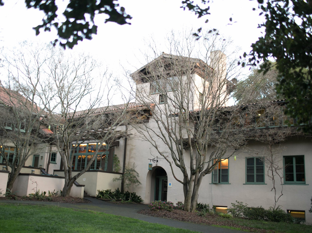 The Faculty Club Hotel