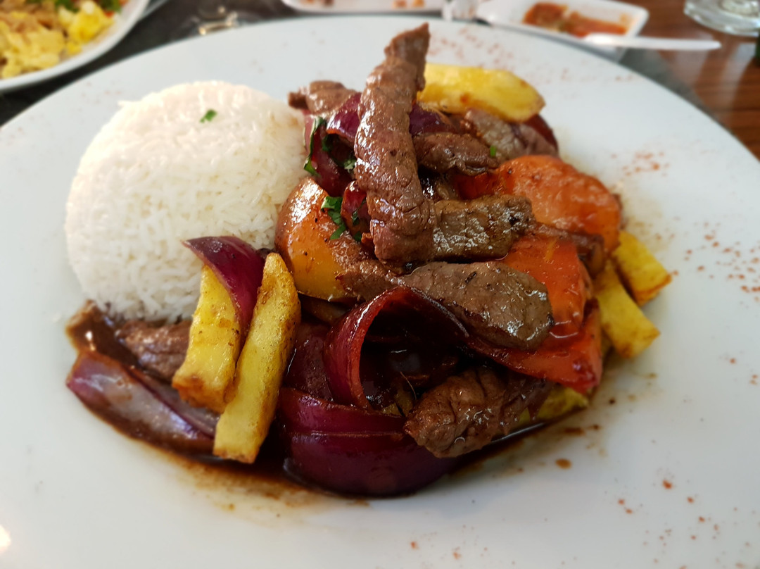 El Rocoto Restaurant