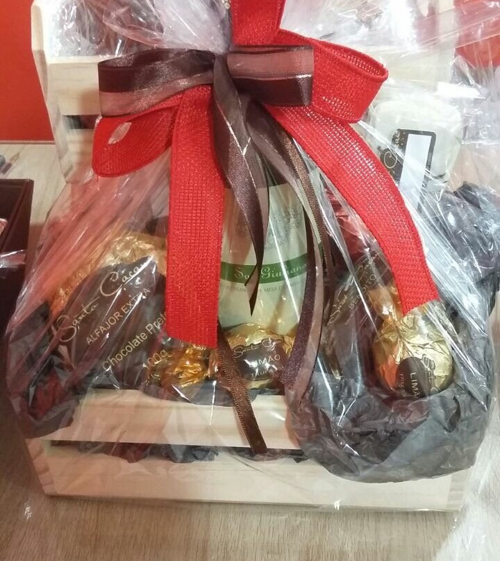 Santo Cacau Chocolates