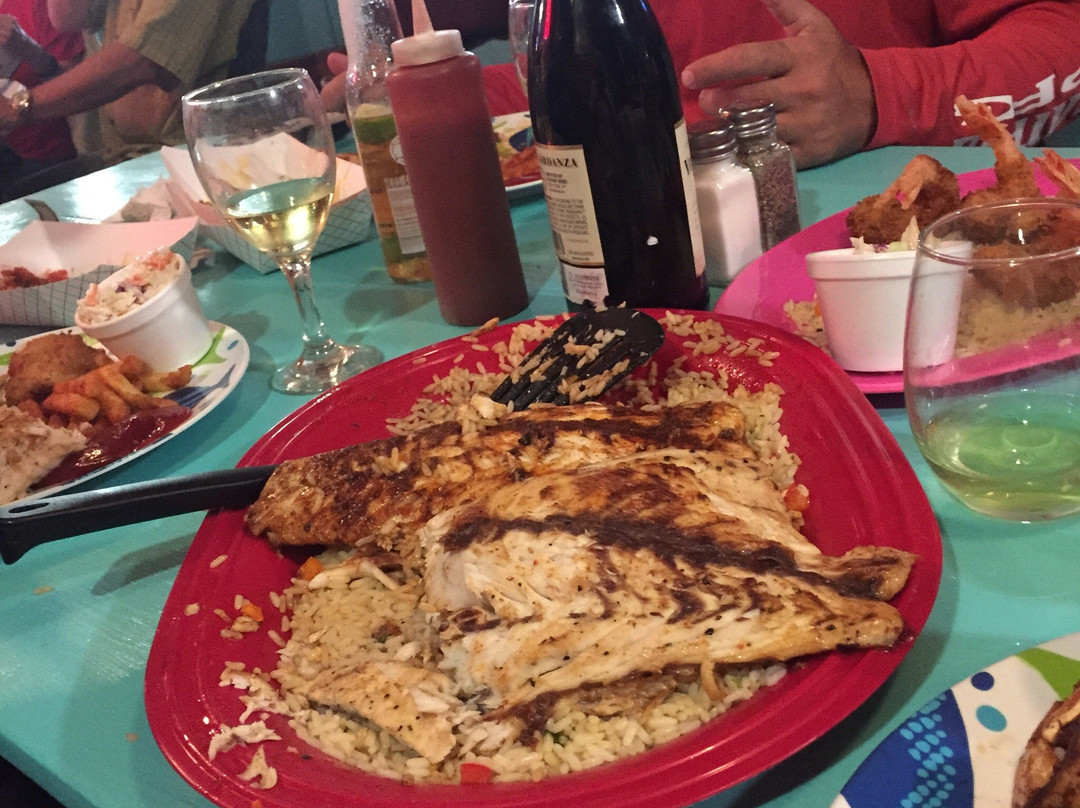 Port Mansfield餐馆和美食-Pelican Cove