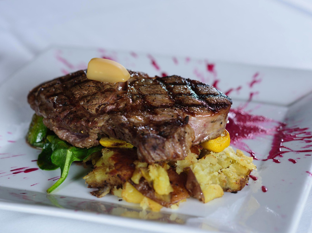 马德拉餐馆和美食-The Vineyard Restaurant & Bar