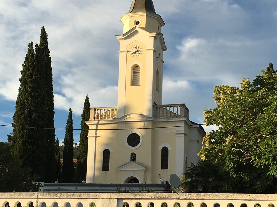 Paris-Nice Church of St. Catherine-塞尔赛必去景点