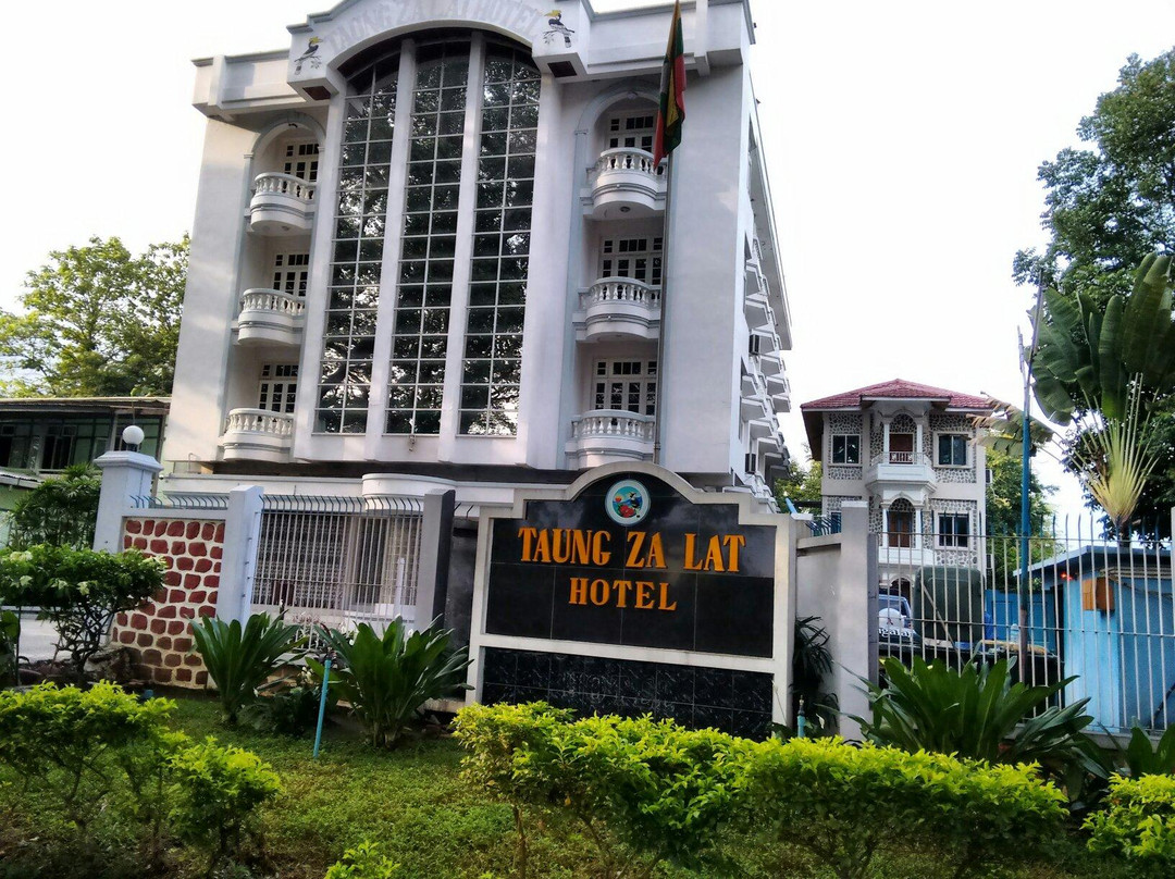 Kalaymyo酒店住宿-Taung Za Lat Hotel