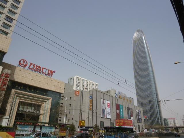 万达广场(经四路)-济南市必去景点