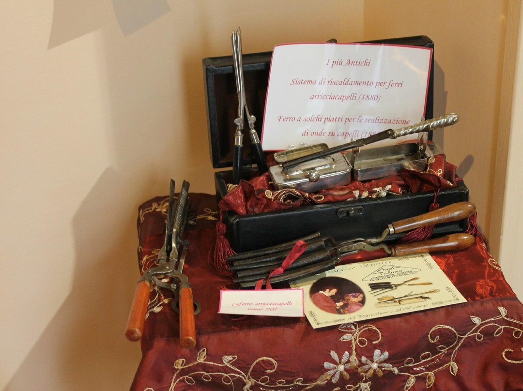 Museo del Parruchiere e del Barbiere-Ginosa必去景点
