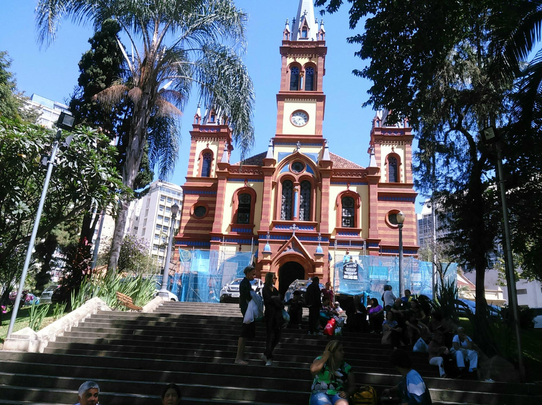 贝洛哈里桑塔旅游景点-Hippie Fair