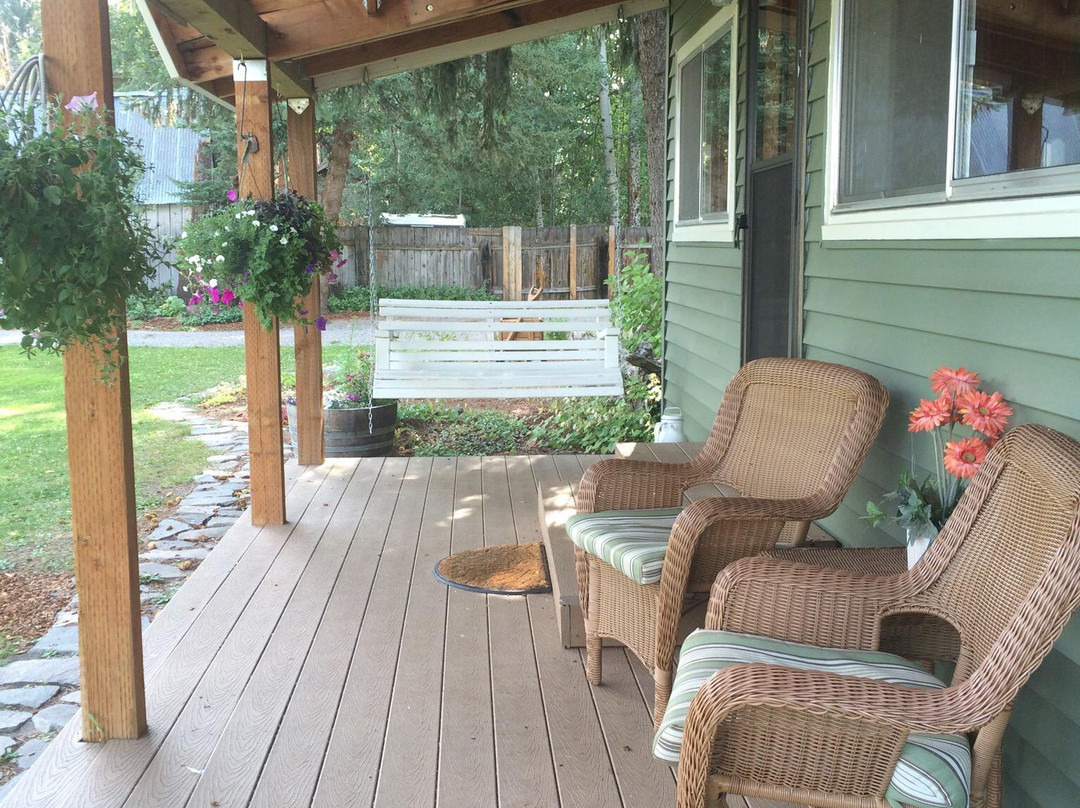 Crater Lake Country Suites
