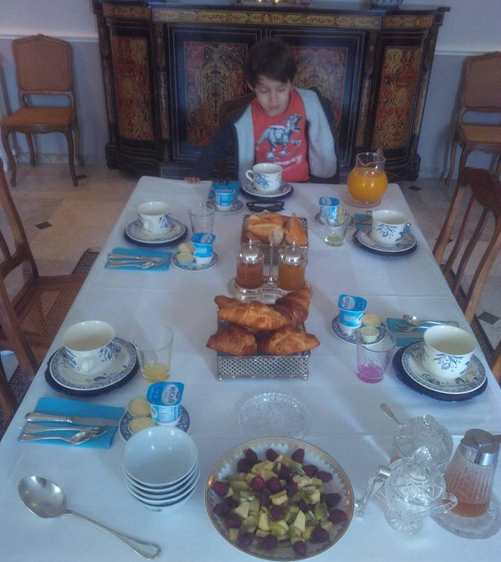 Chambres D'hotes Du Chateau Guges主图