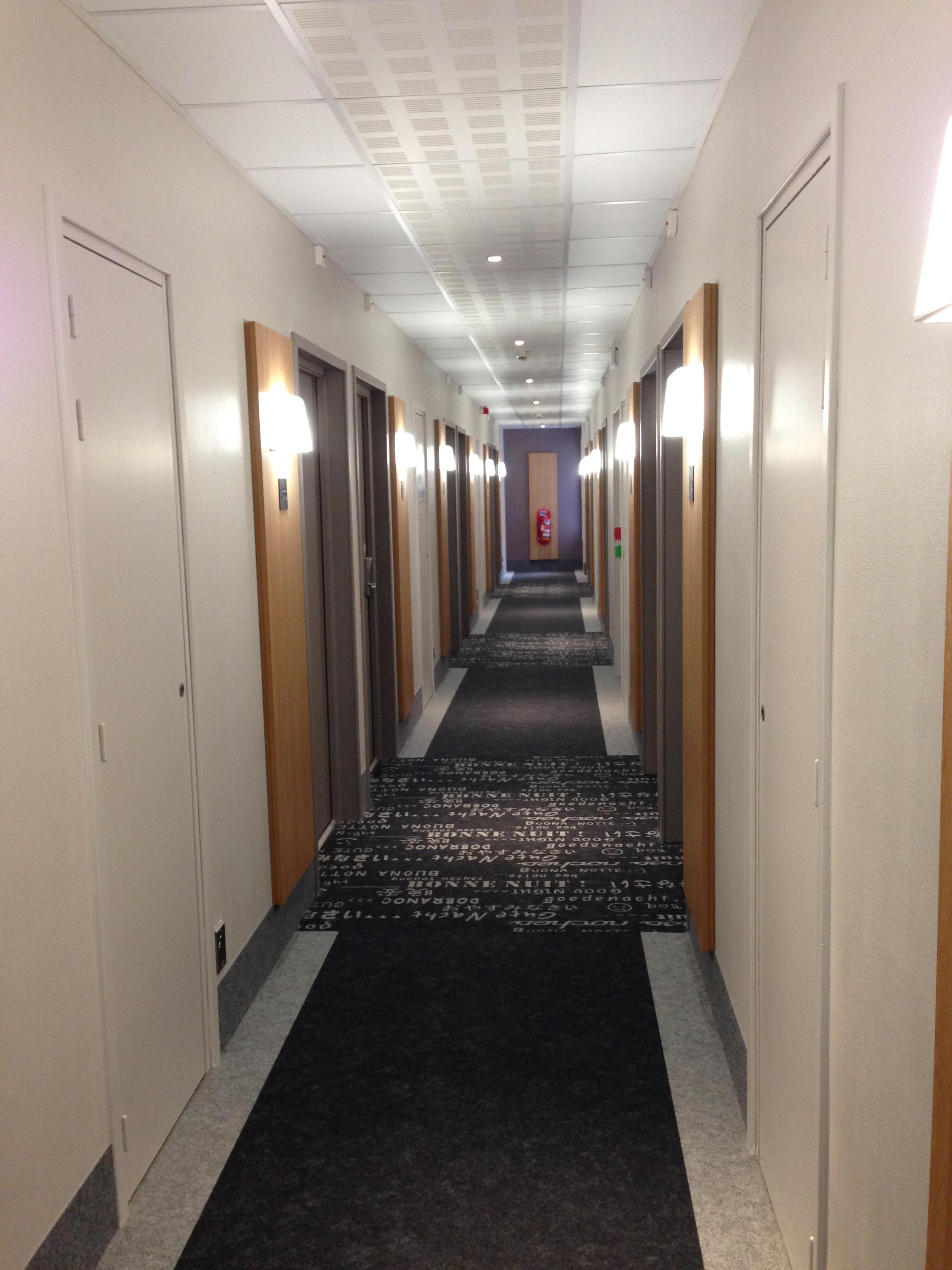 B&B Hotel Limoges Gare-浴室