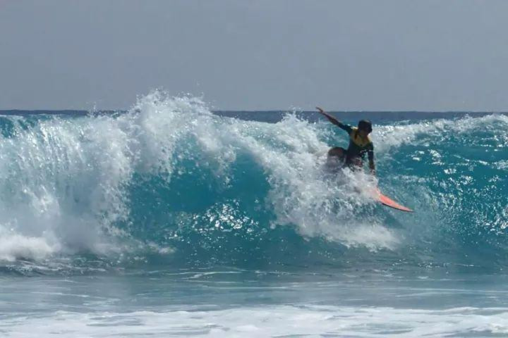 Habushiura Beach-新岛村必去景点