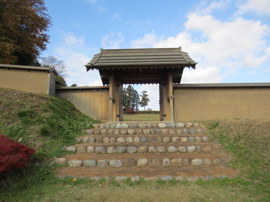 Hachigata Castle Park-寄居町必去景点