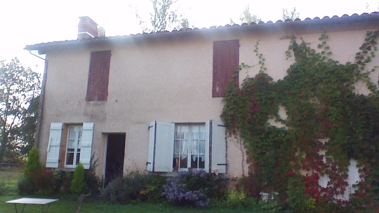 Chambres d'hotes du Ramierou-客卧