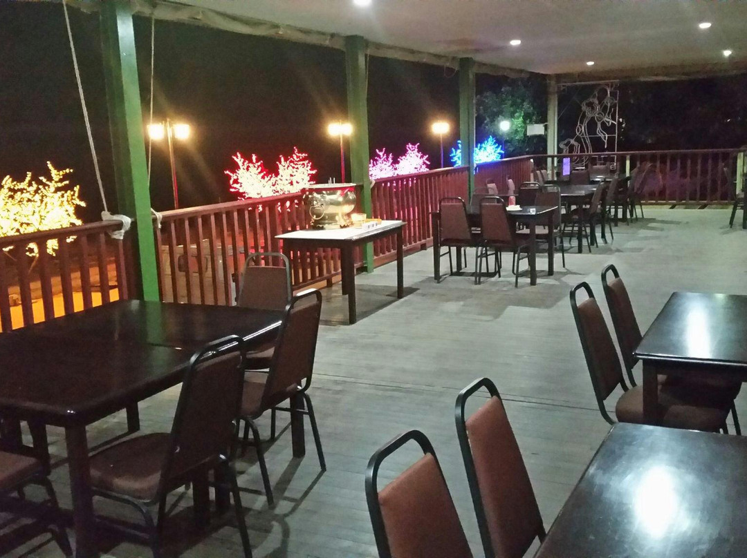 圣诞岛餐馆和美食-Le Cla Cafe & Restaurant