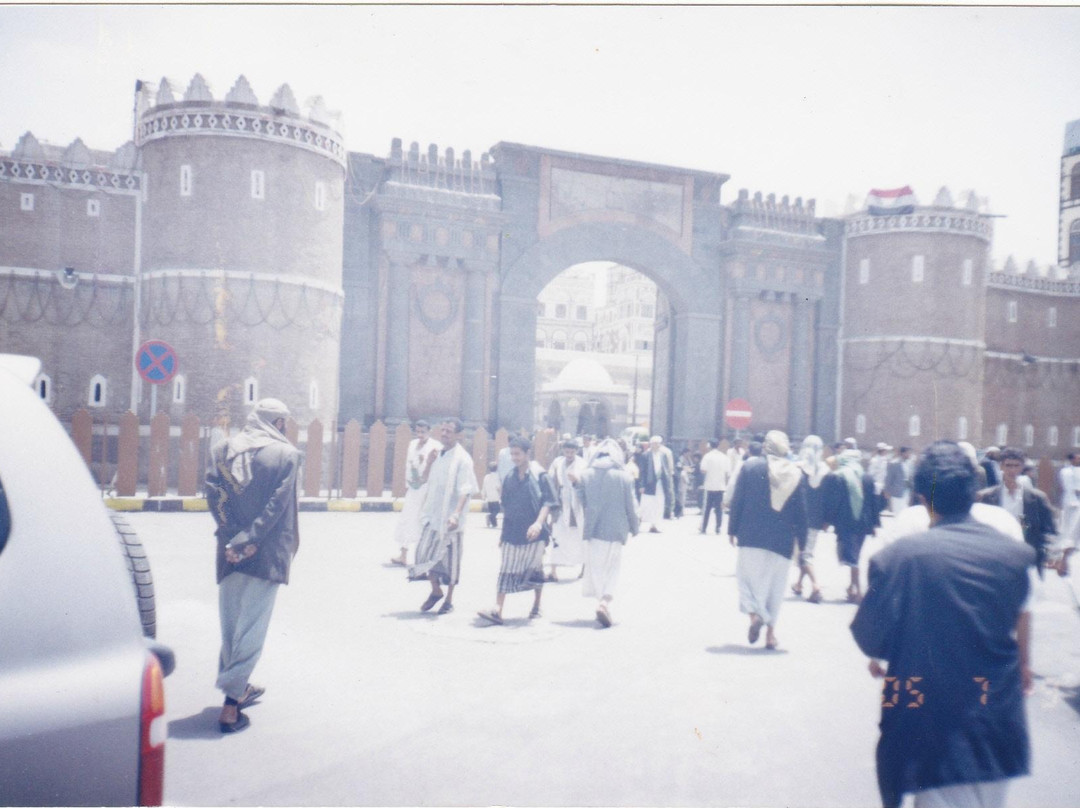 Bab al-Yemen景点图片