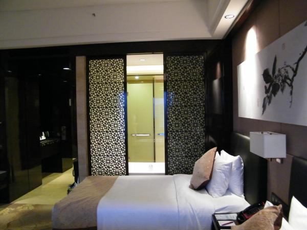 成都保利公园皇冠假日酒店 -客卧