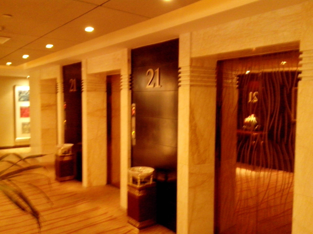 皮都锦江大酒店主图