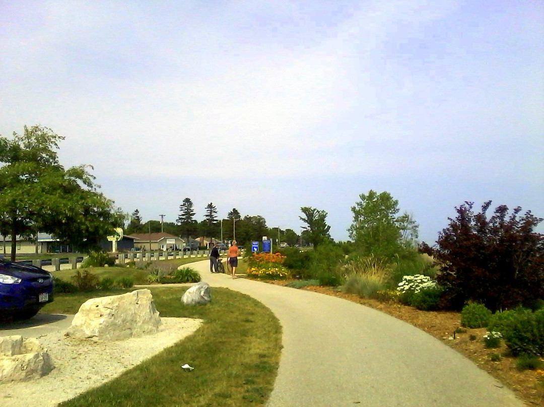 Mariners Trail & Rawley Point Bike Trails-Two Rivers必去景点