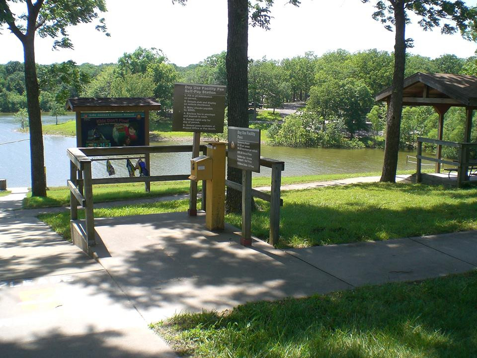 Clearlight Inn主图