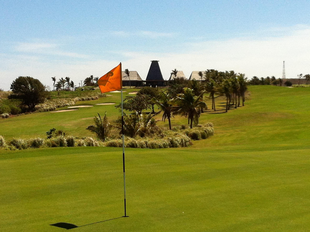 Natadola Bay Championship Golf Course景点图片